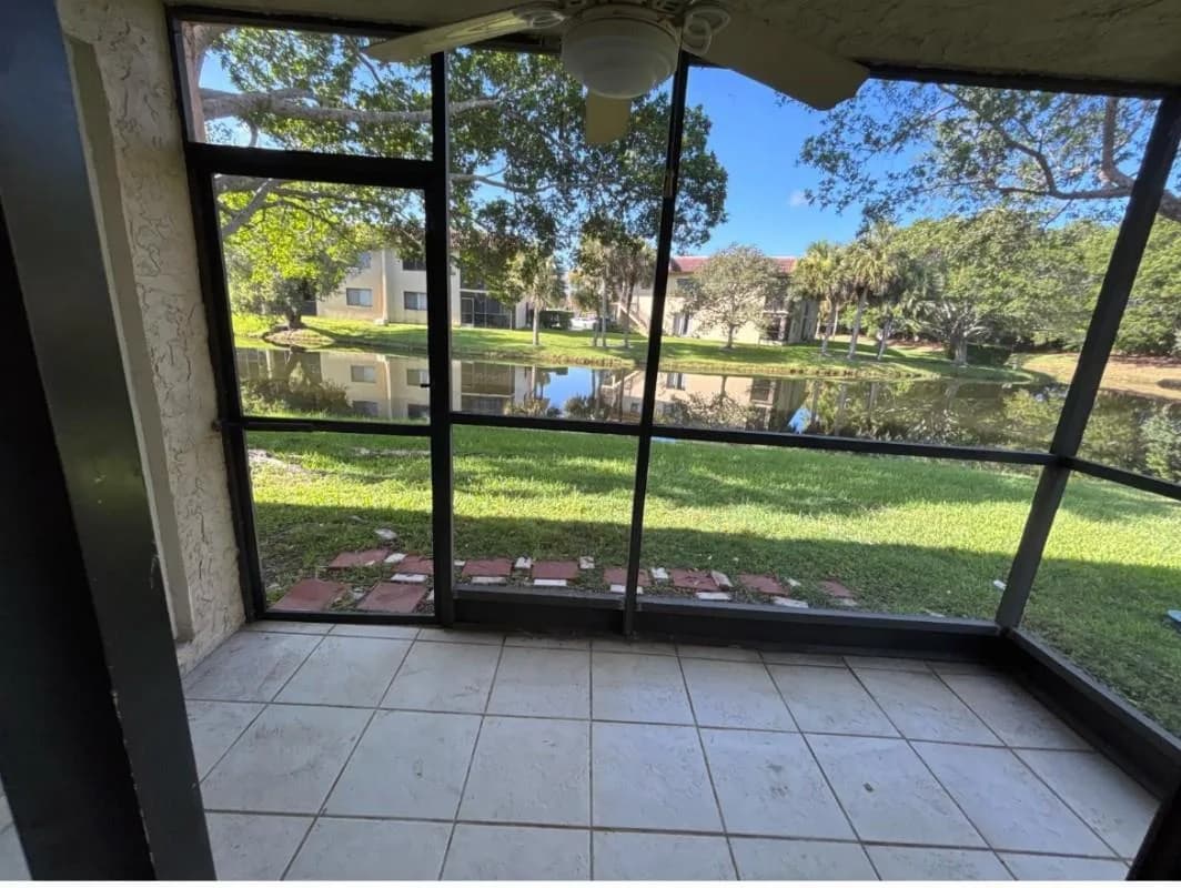 235 Lakeview Drive # 104, Weston, FL 33326