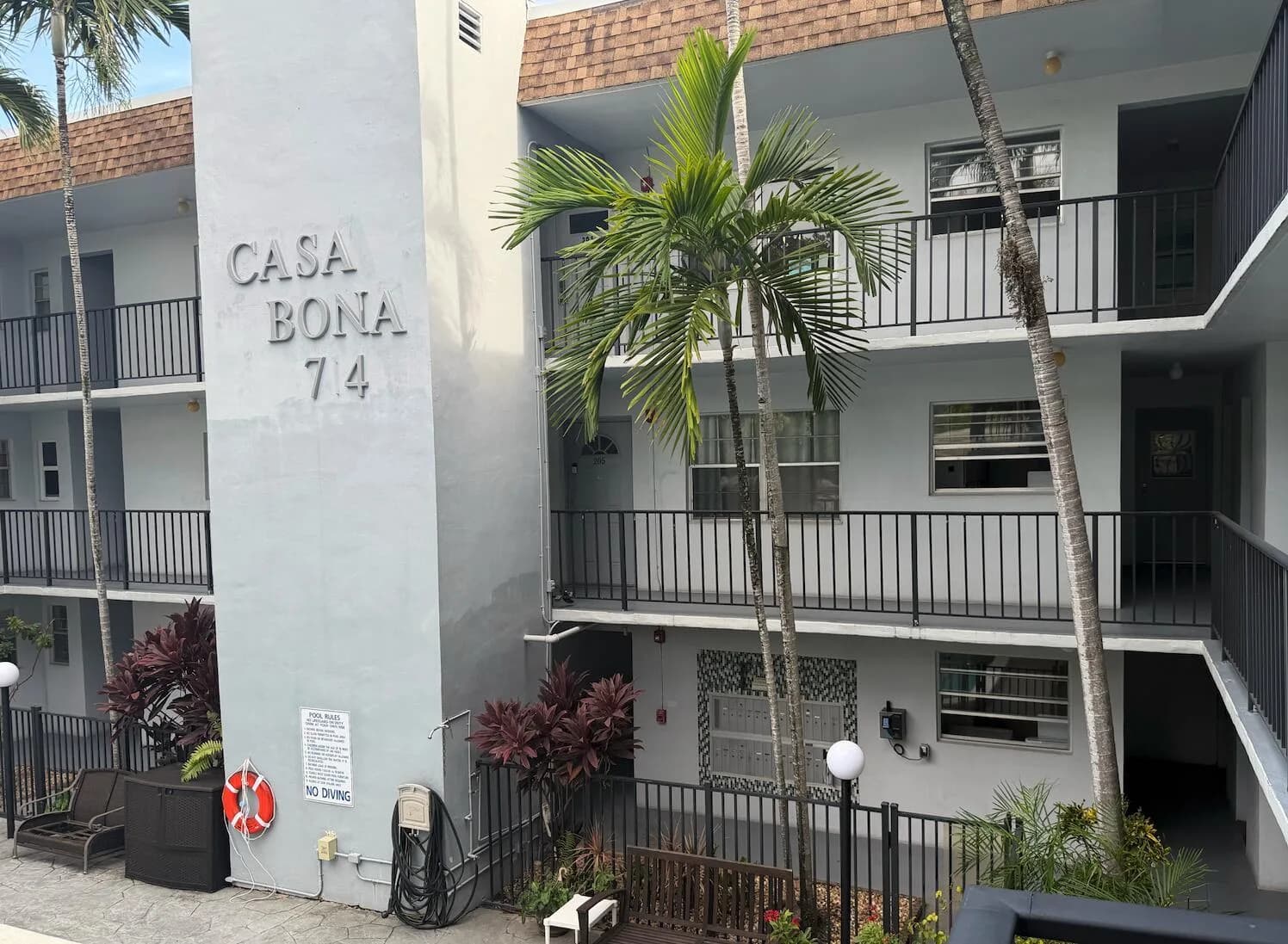714 NE 10th Street # 205, Hallandale Beach, FL 33009
