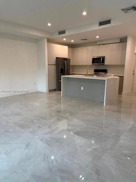 1521 NW 94th Way # 1, Coral Springs, FL 33071