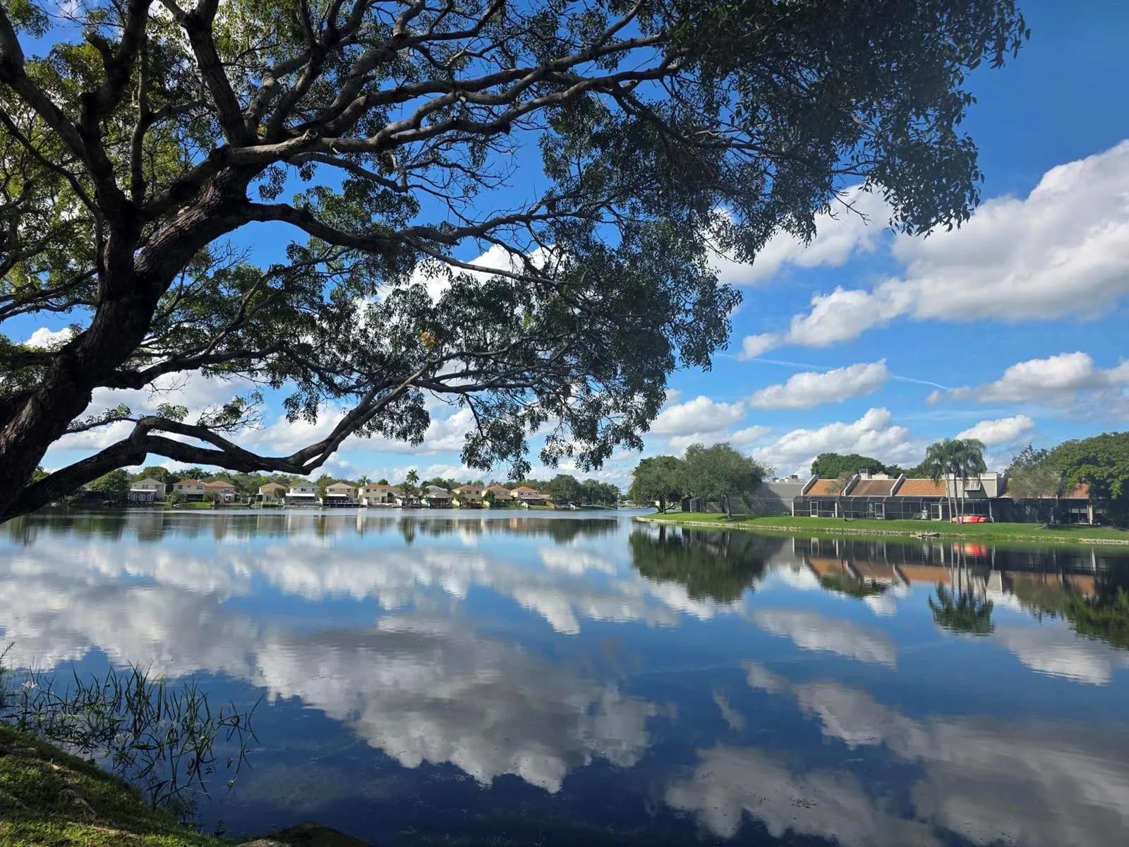 1001 Colony Point Circle # 405, Pembroke Pines, FL 33026
