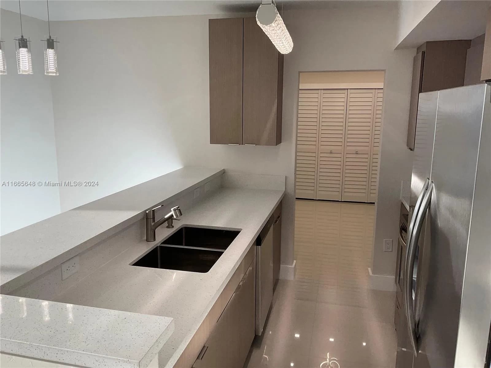 10185 Collins Ave # 406, Bal Harbour, FL 33154