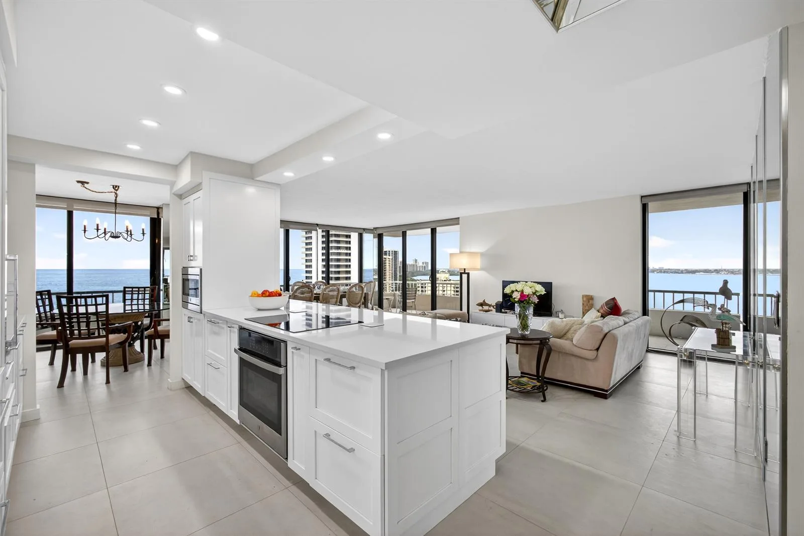 5540 N Ocean Drive # 14b, Singer Island, FL 33404