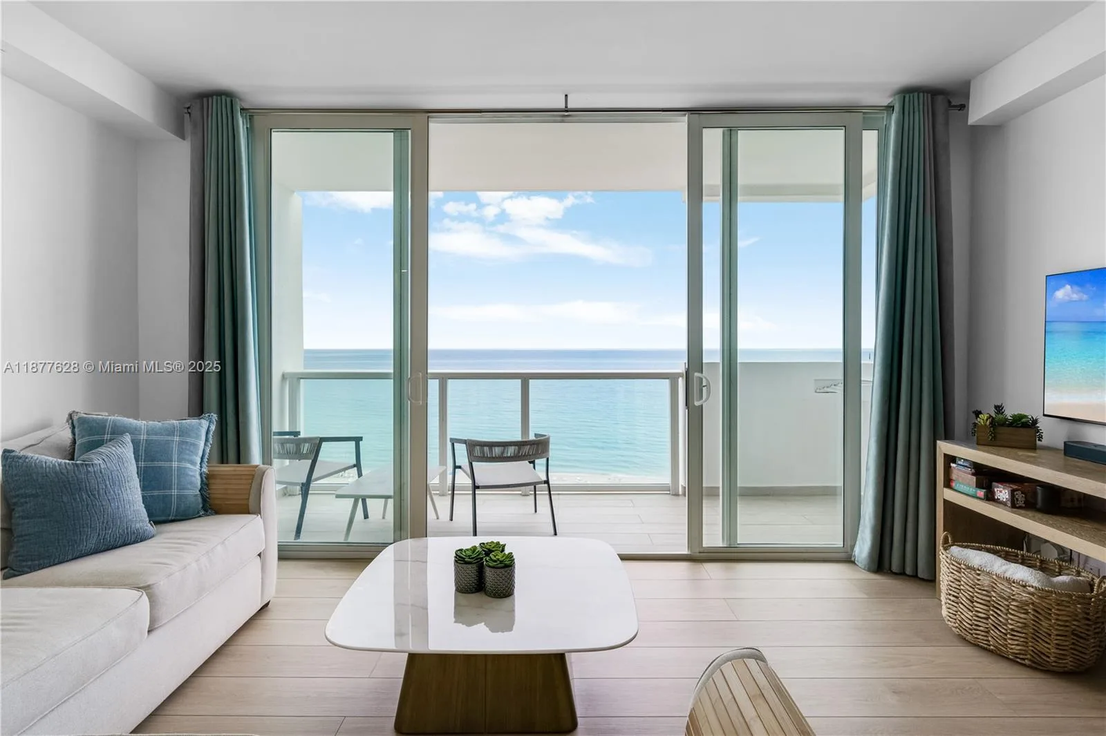 5601 Collins Ave # 1011, Miami Beach, FL 33140