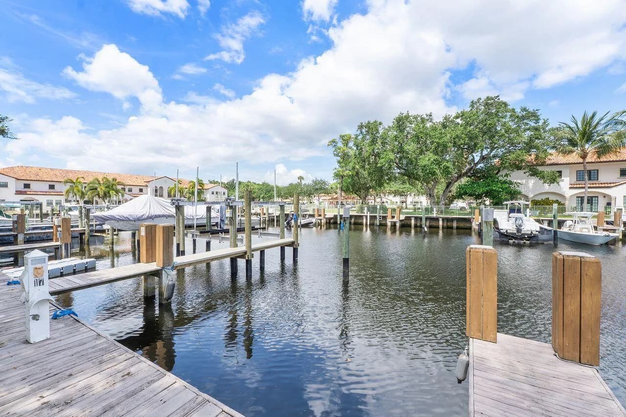 2932 Hidden Harbour Court, Dania Beach, FL 33312
