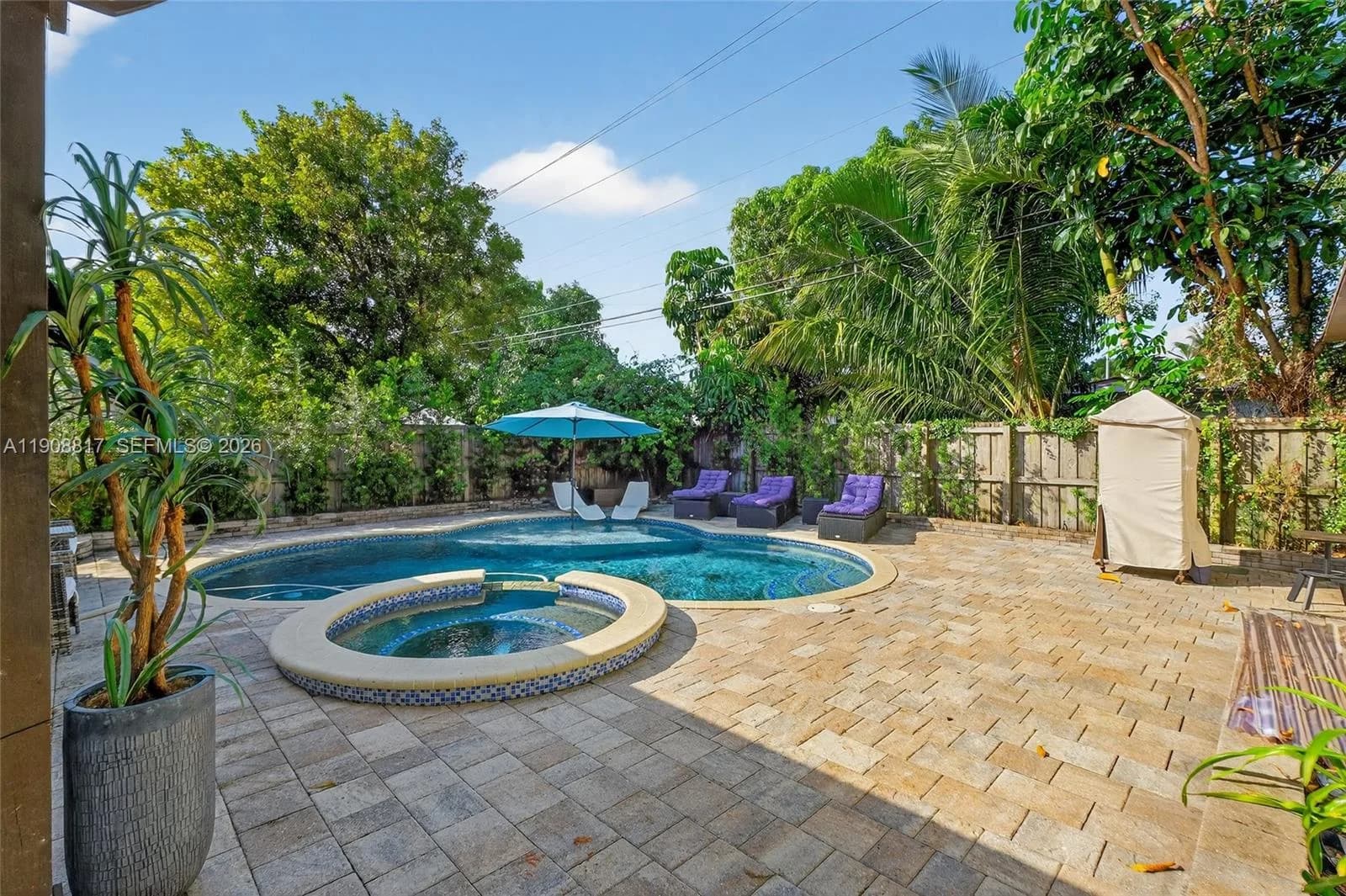 155 NW 124th St, North Miami, FL 33168