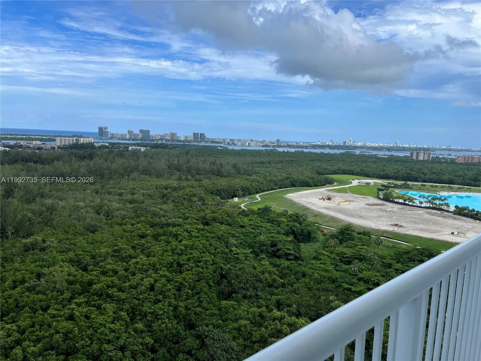 14951 Royal Oaks Ln # 1706, North Miami, FL 33181