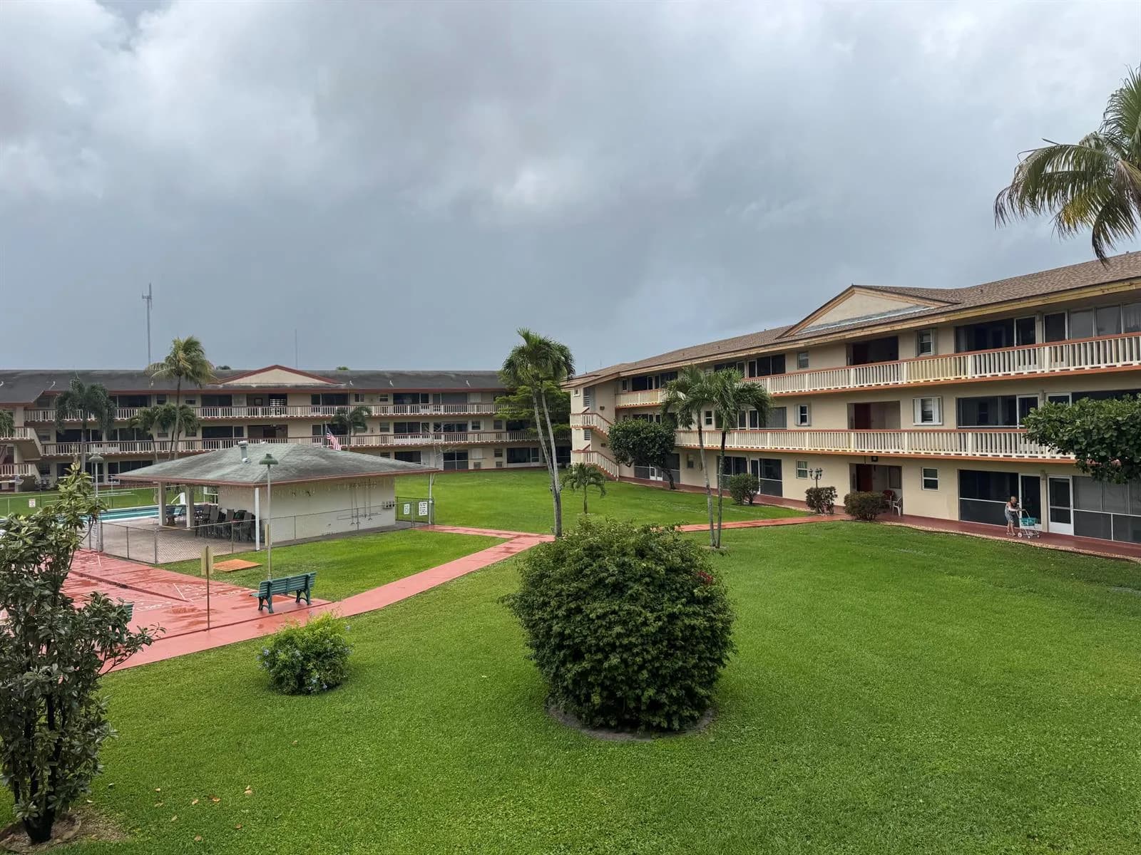 5300 Washington Street # 215c, Hollywood, FL 33021