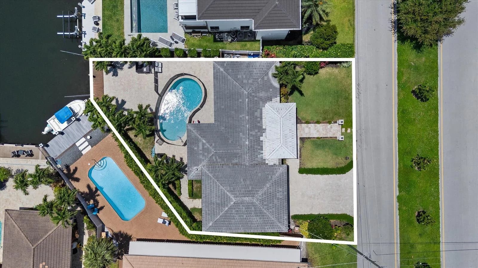2948 NE 35th Court, Lighthouse Point, FL 33064