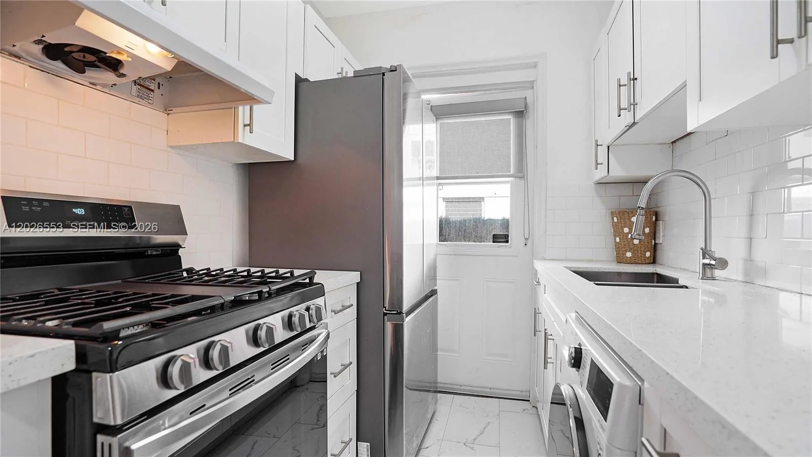 815 W 39, Miami Beach, FL 33140