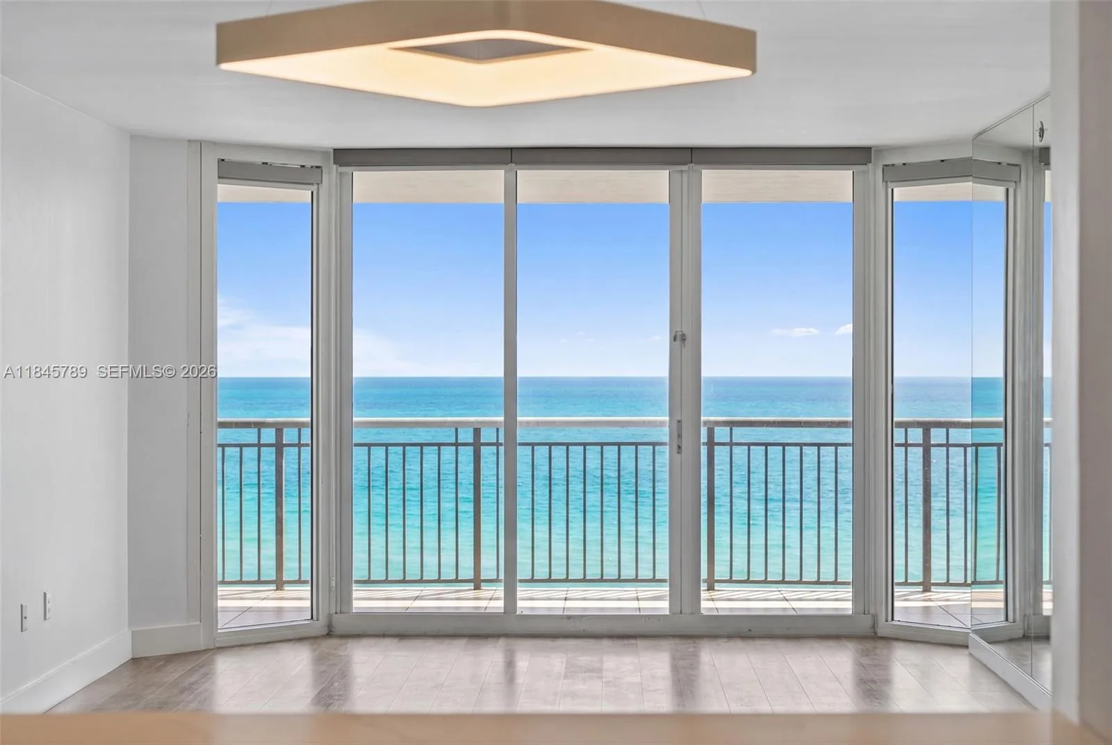 17375 Collins Ave # 2501, Sunny Isles Beach, FL 33160