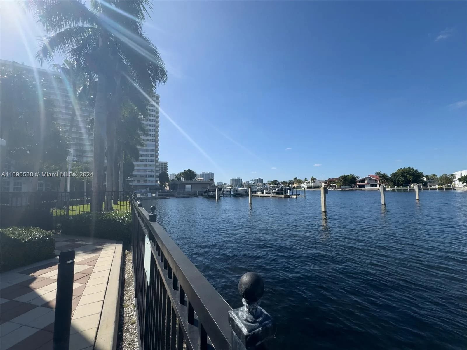1945 S Ocean Dr # M5, Hallandale Beach, FL 33009