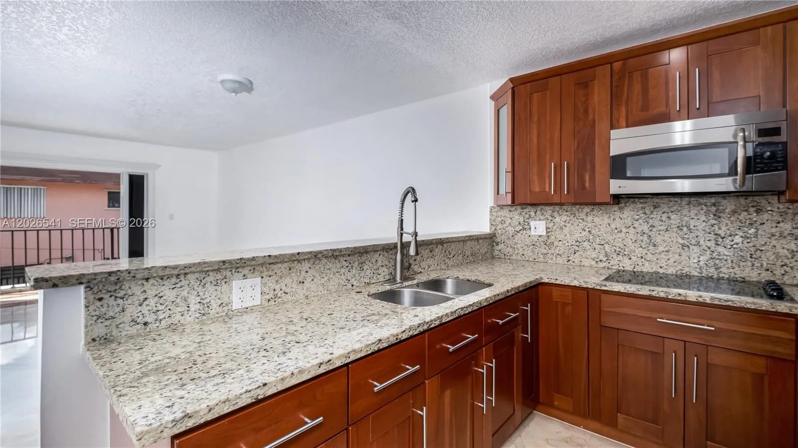 4390 W 12th Ln # 18B, Hialeah, FL 33012