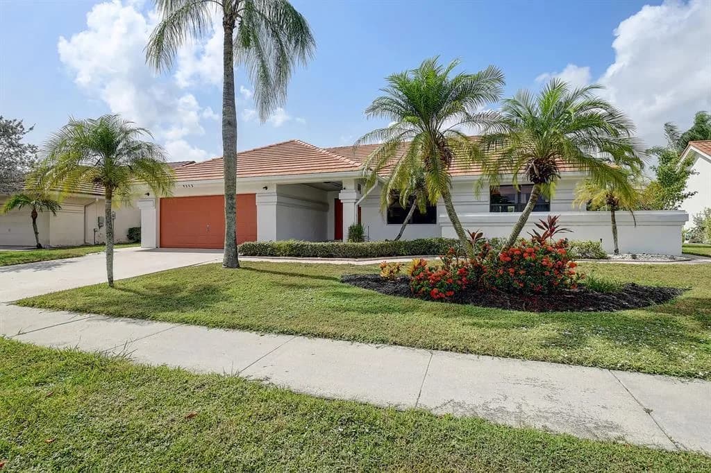 9565 El Clair Ranch Road, Boynton Beach, FL 33437