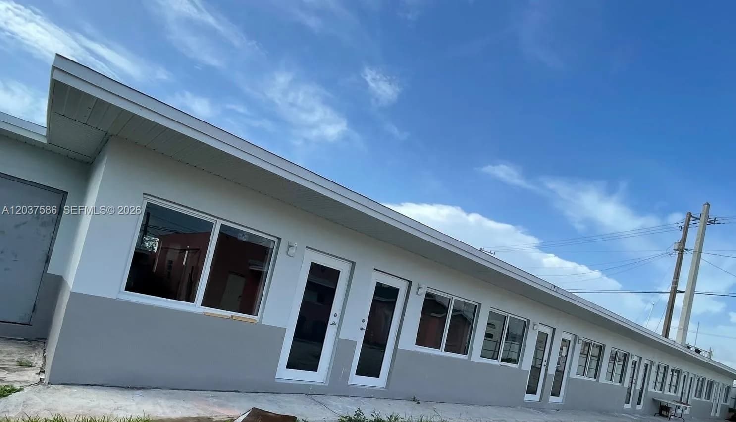 2196 Ali Baba Ave # 6, Opa-Locka, FL 33054