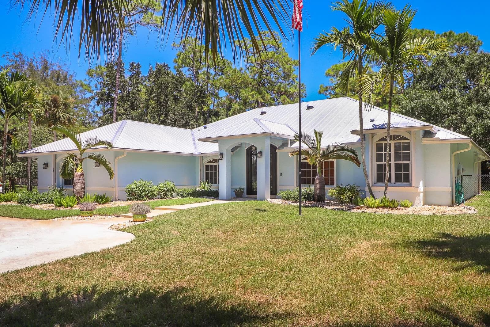15386 83rd Way N, Palm Beach Gardens, FL 33418
