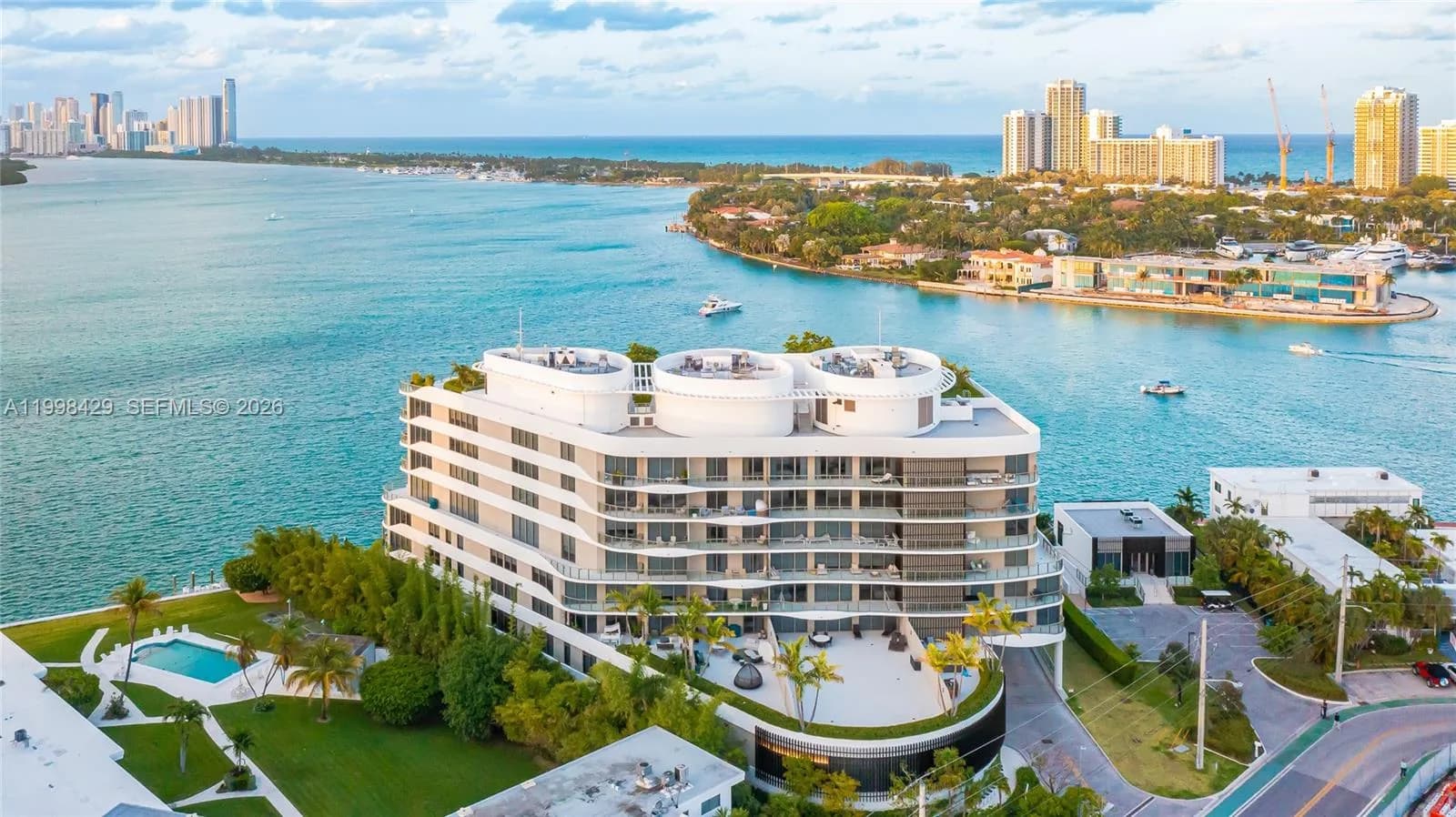 1135 103rd St # 304, Bay Harbor Islands, FL 33154