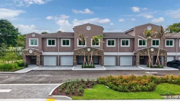 1563 NW 94th Way # 09, Coral Springs, FL 33071