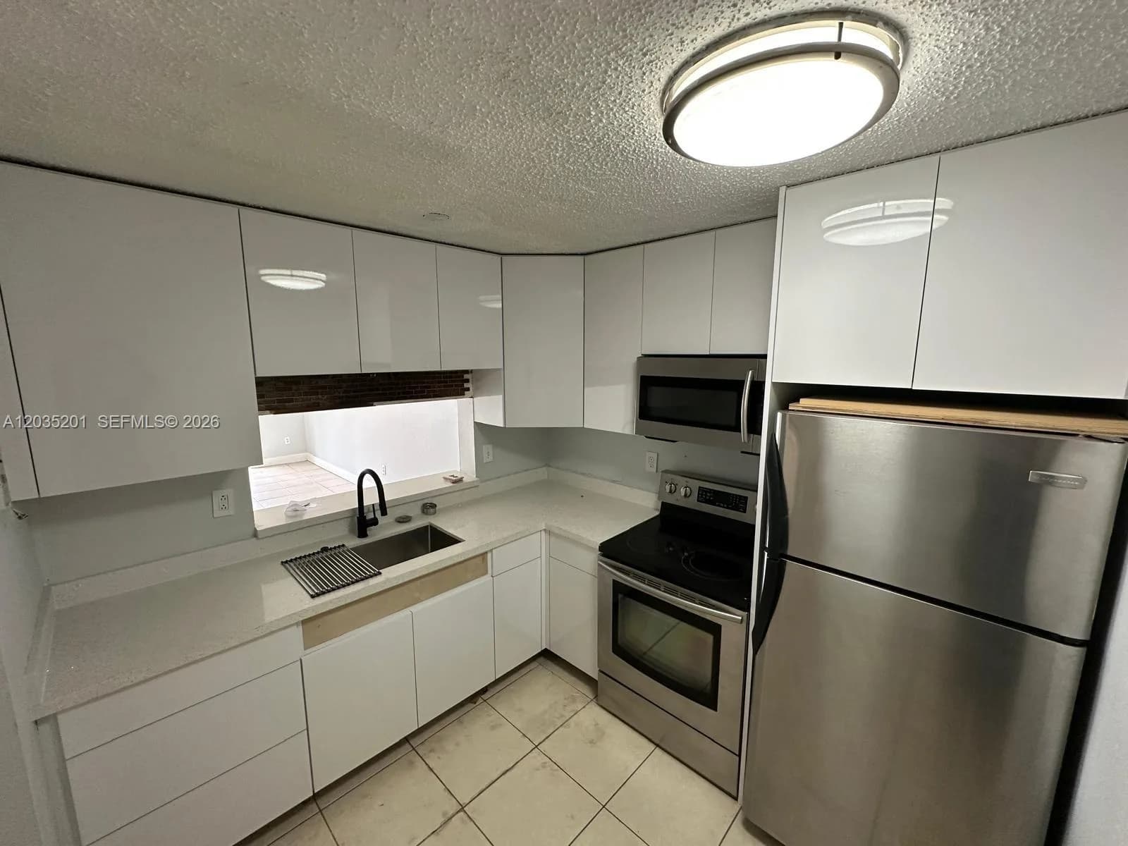 484 NW 165th St Rd # A-109, Miami, FL 33169
