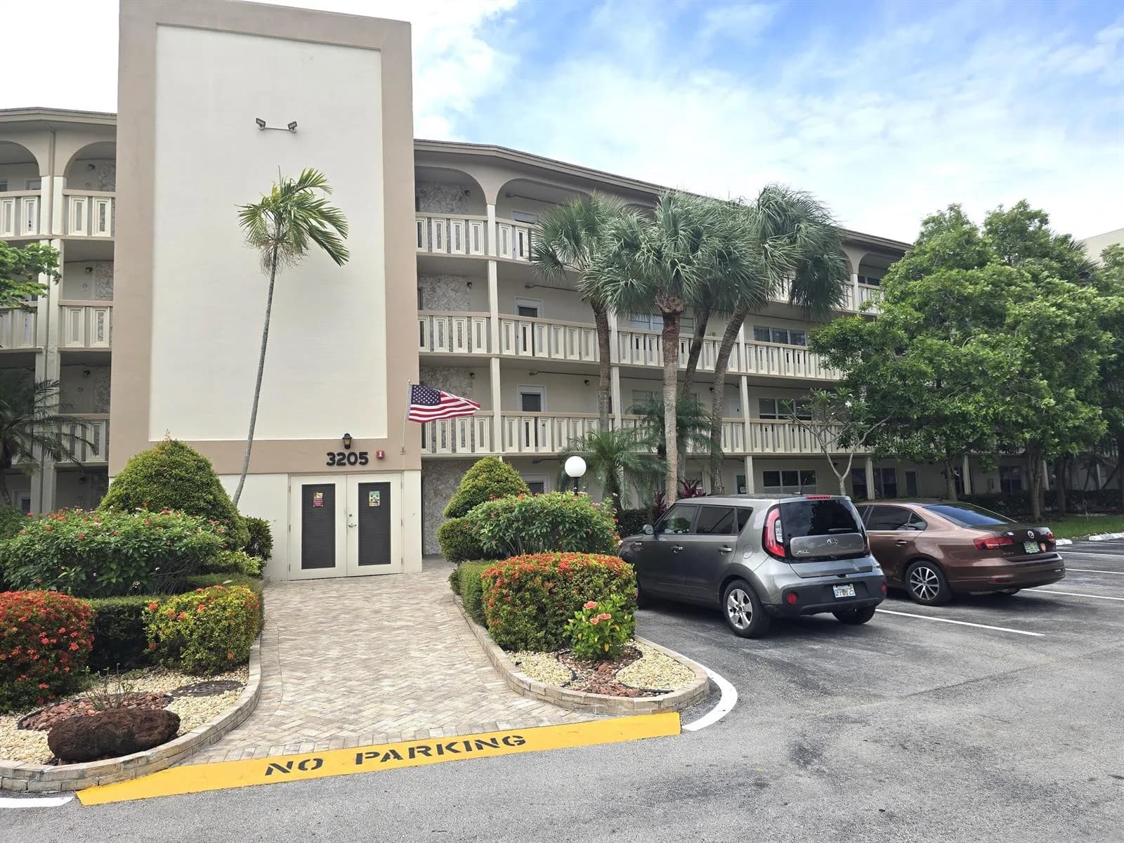 3205 Portofino Point # K1, Coconut Creek, FL 33066