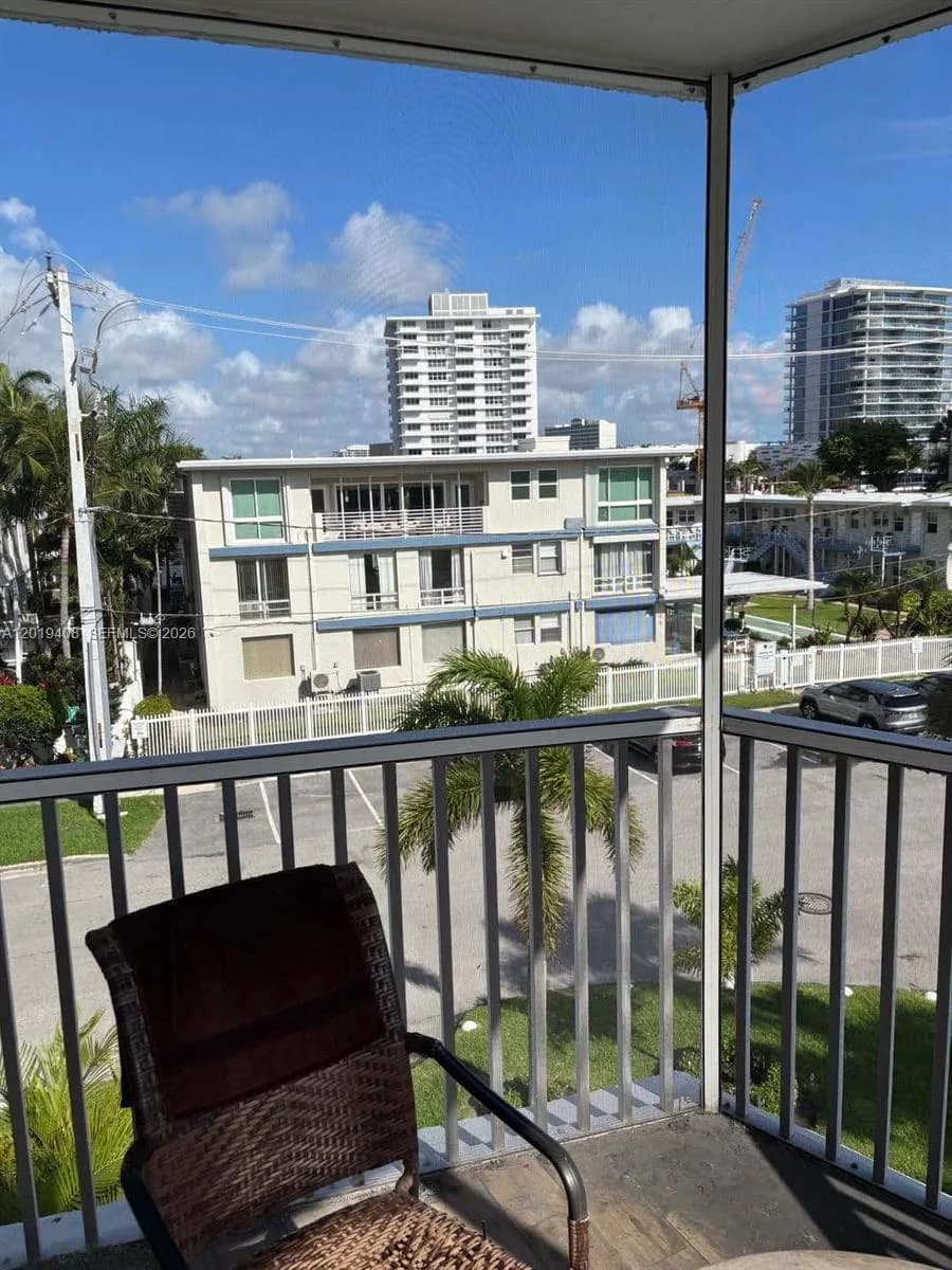 720 Bayshore Dr # 301, Fort Lauderdale, FL 33304