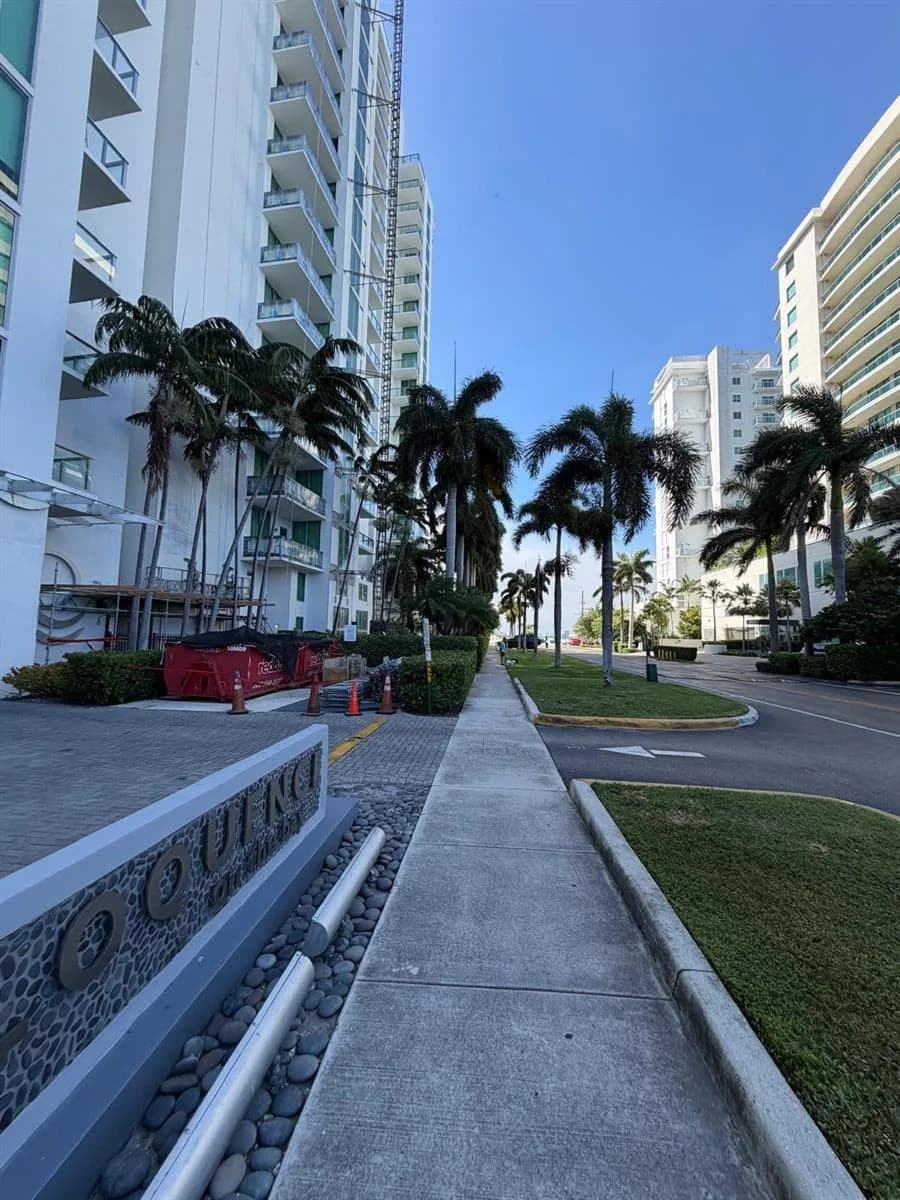 7930 EAST Drive # 1506, North Bay Village, FL 33141