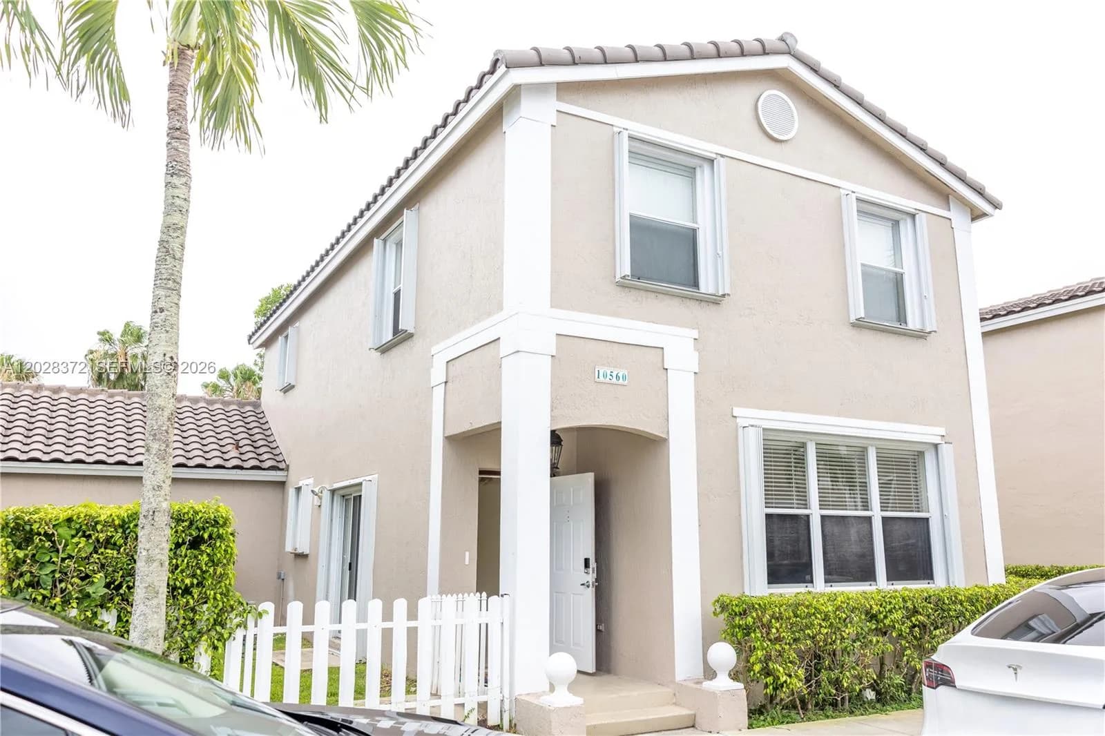 10560 NW 57th Ct, Coral Springs, FL 33076