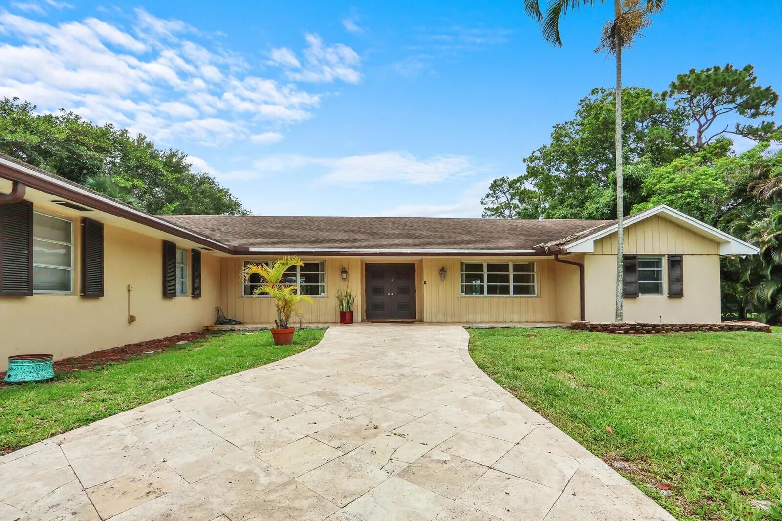 4529 Square Lake Drive, Palm Beach Gardens, FL 33418