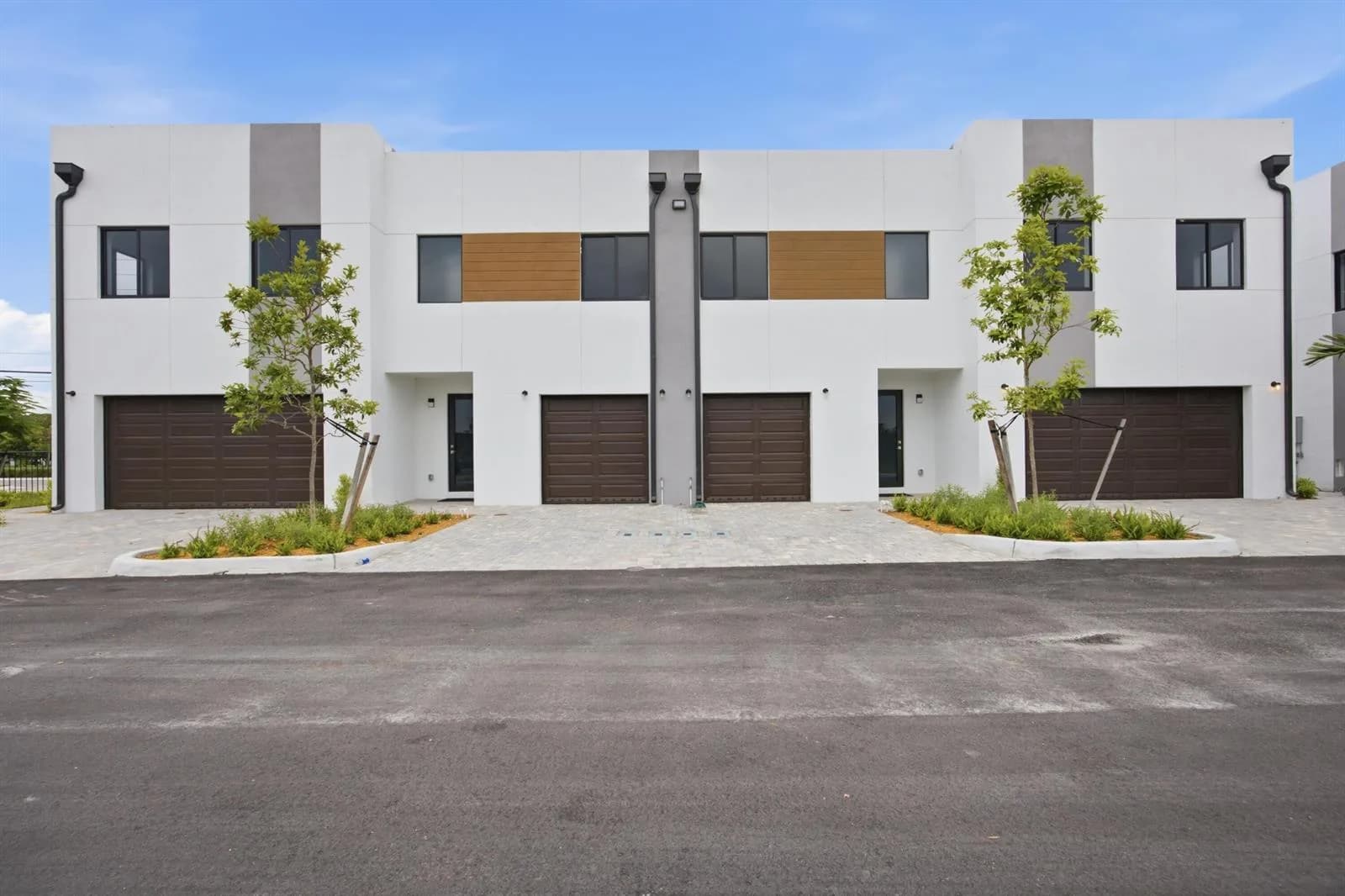 1546 NW 1st Avenue, Pompano Beach, FL 33060