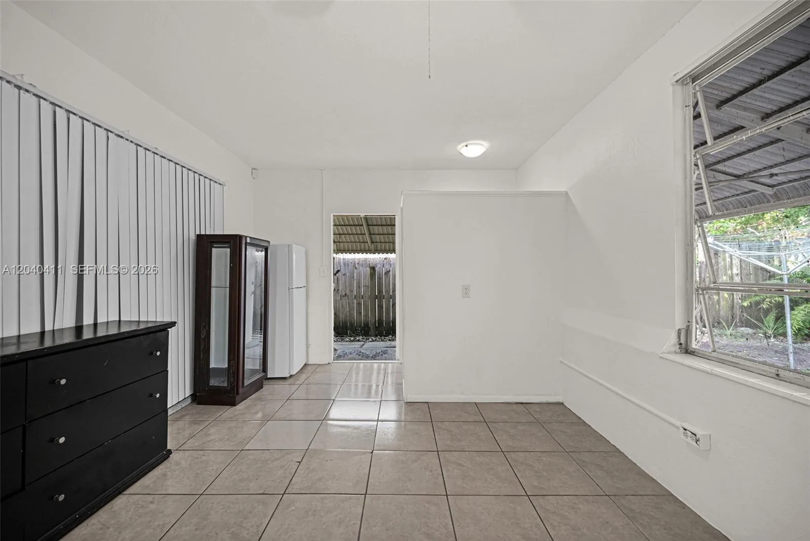 5069 NW 41st Ct # -, Lauderdale Lakes, FL 33319