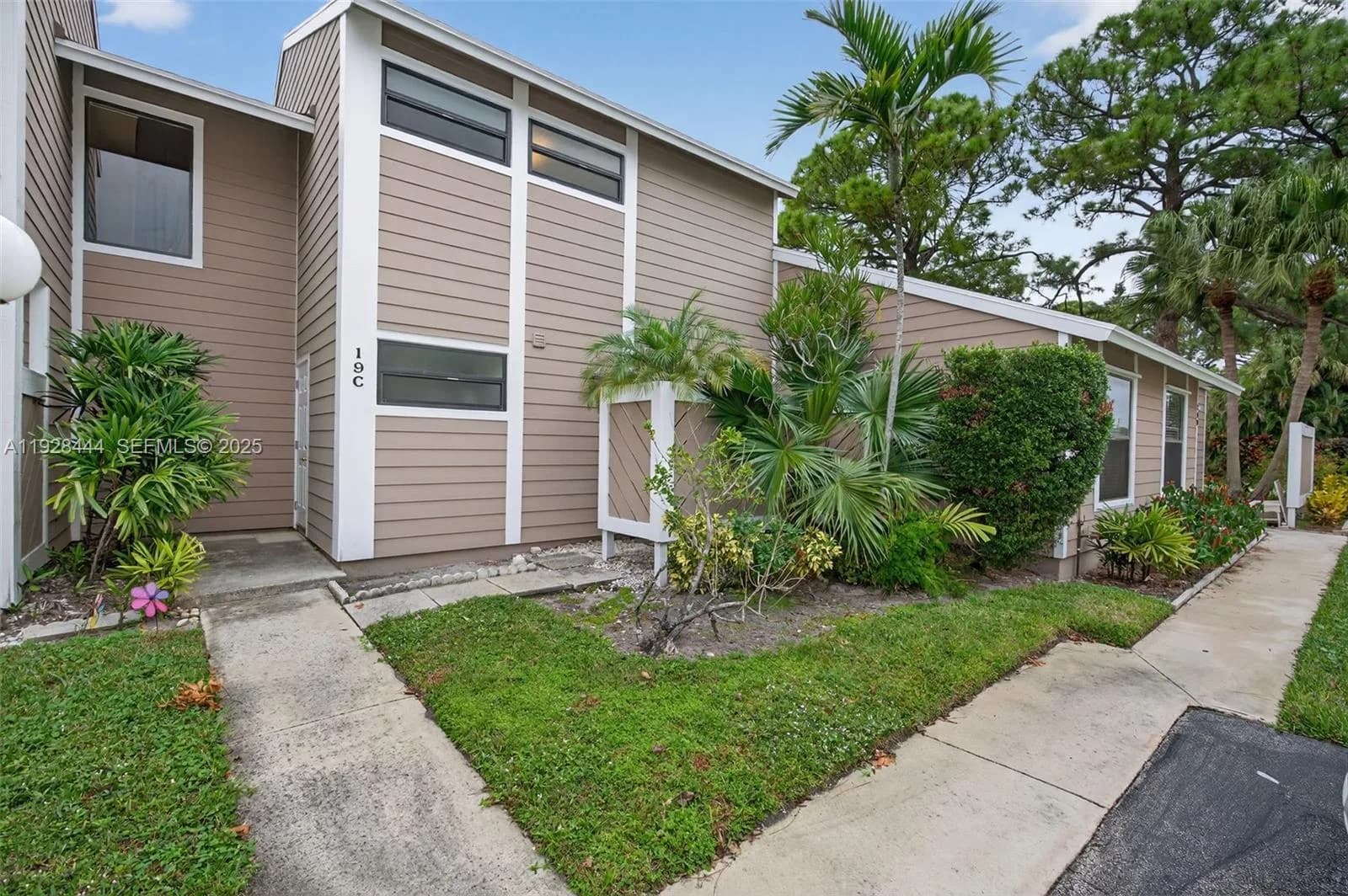 707 Stonewood Court # 19c, Jupiter, FL 33458