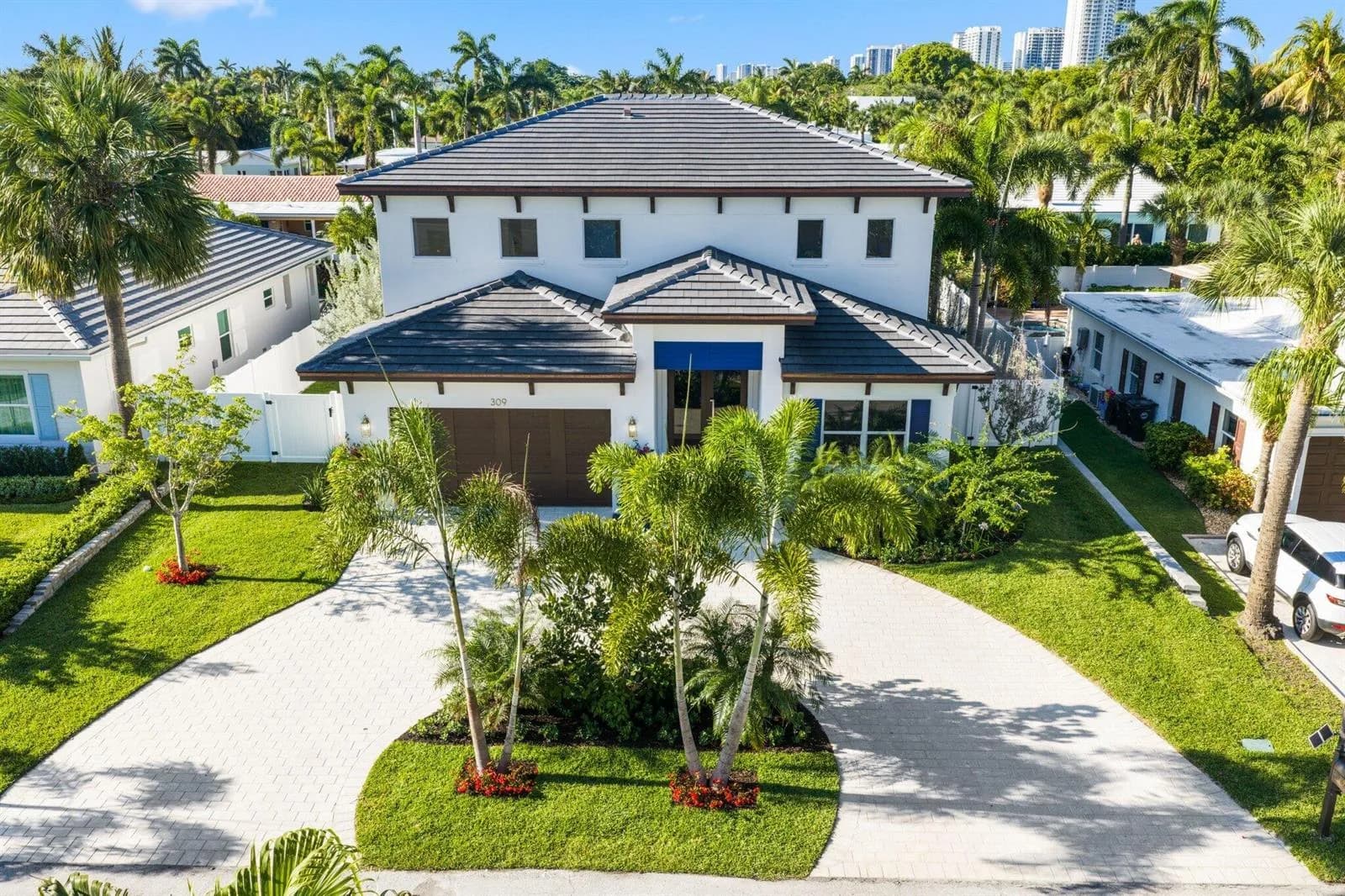 309 Claremont Lane, West Palm Beach, FL 33404
