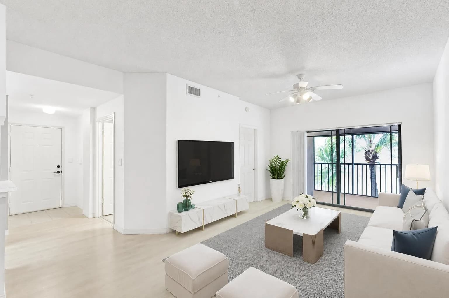 2806 Veronia Drive # 301, Palm Beach Gardens, FL 33410