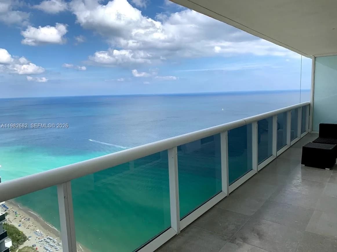 1830 S Ocean Dr # 4608, Hallandale Beach, FL 33009