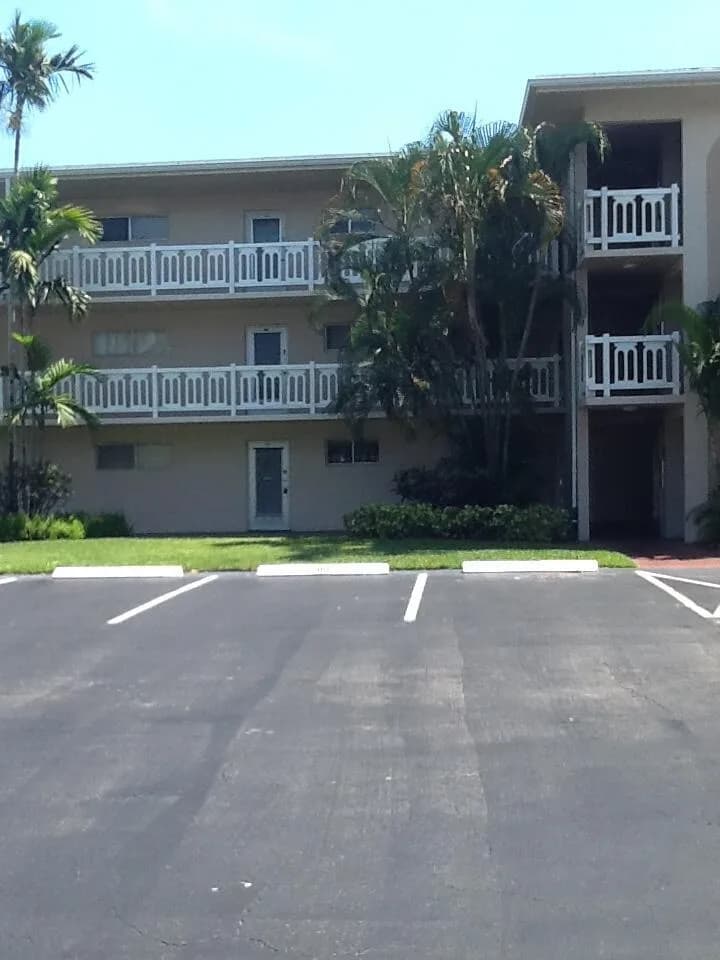 2724 S Garden Dr # 306, Lake Worth, FL 33461