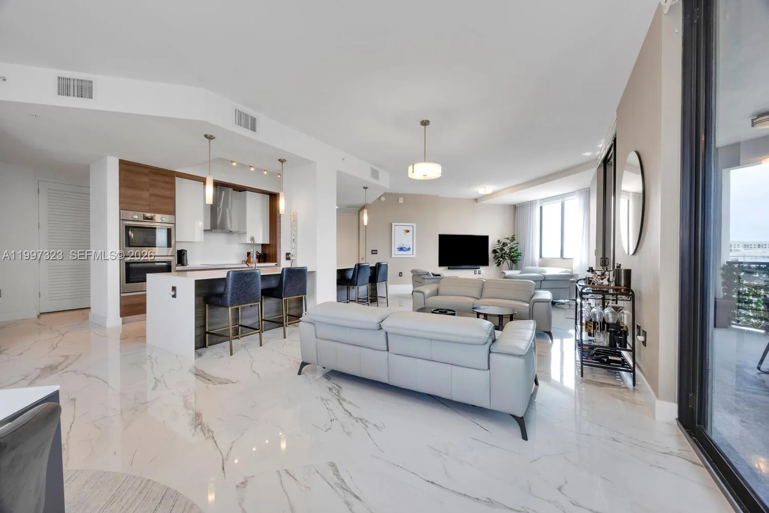 301 Altara Ave # LPH914, Coral Gables, FL 33146
