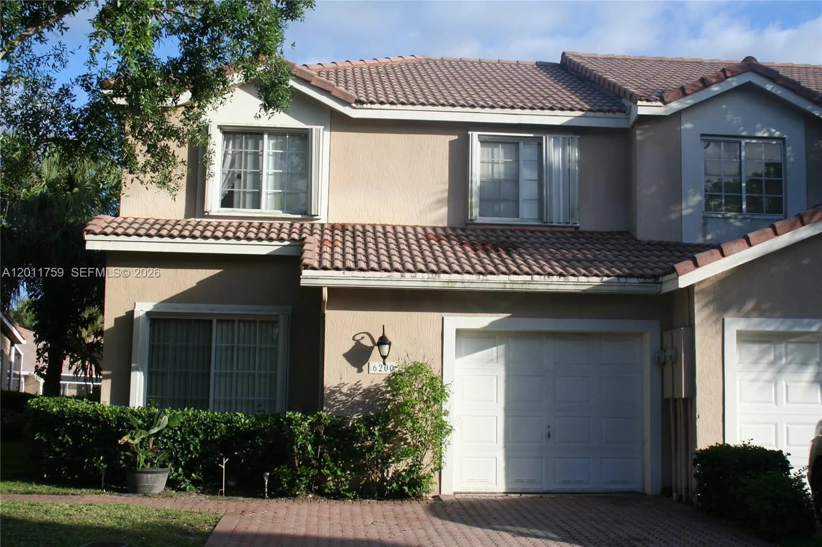6200 NW 74th Ct, Parkland, FL 33067