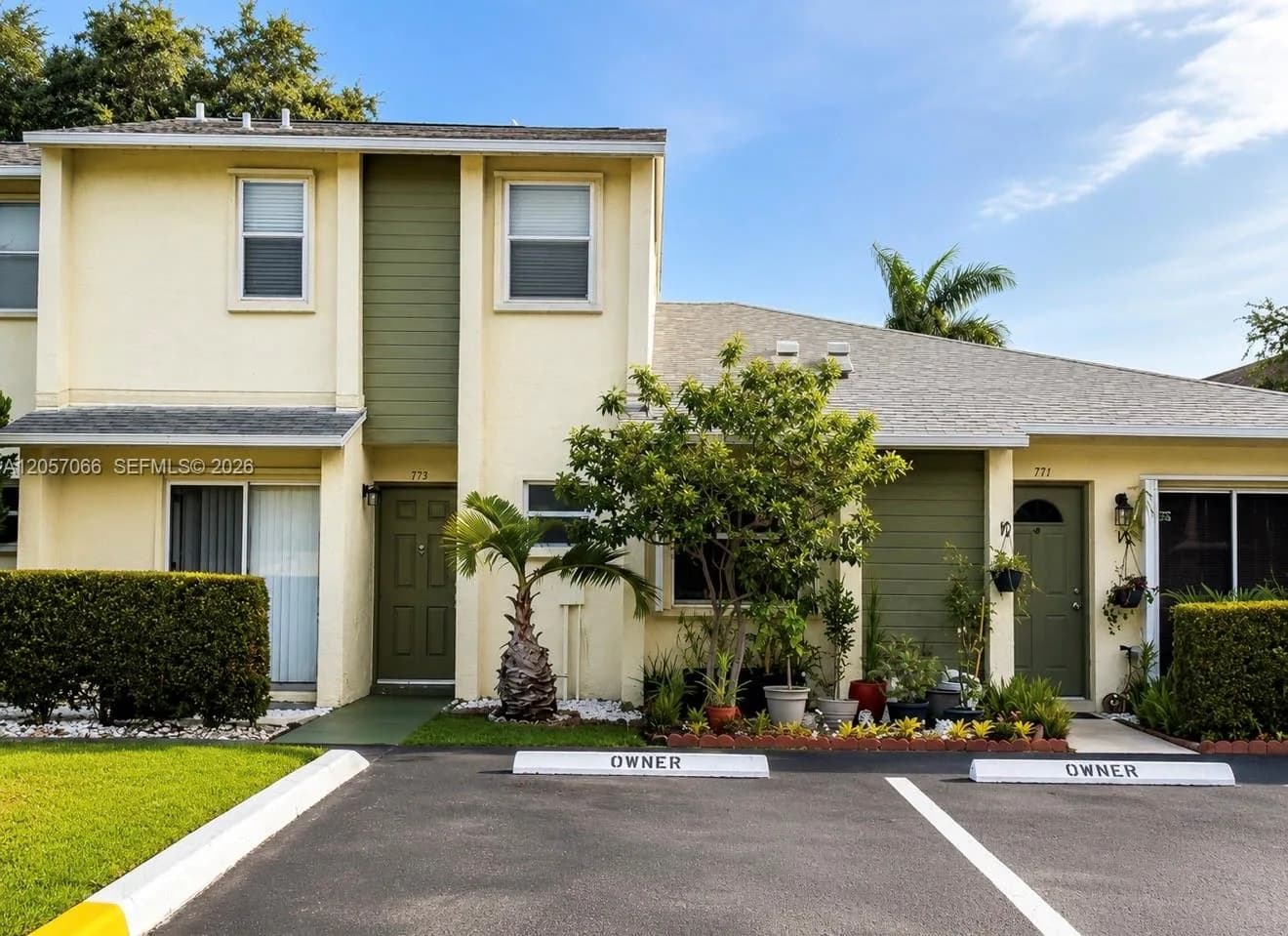 773 Crystal Lake Dr # 773, Deerfield Beach, FL 33064
