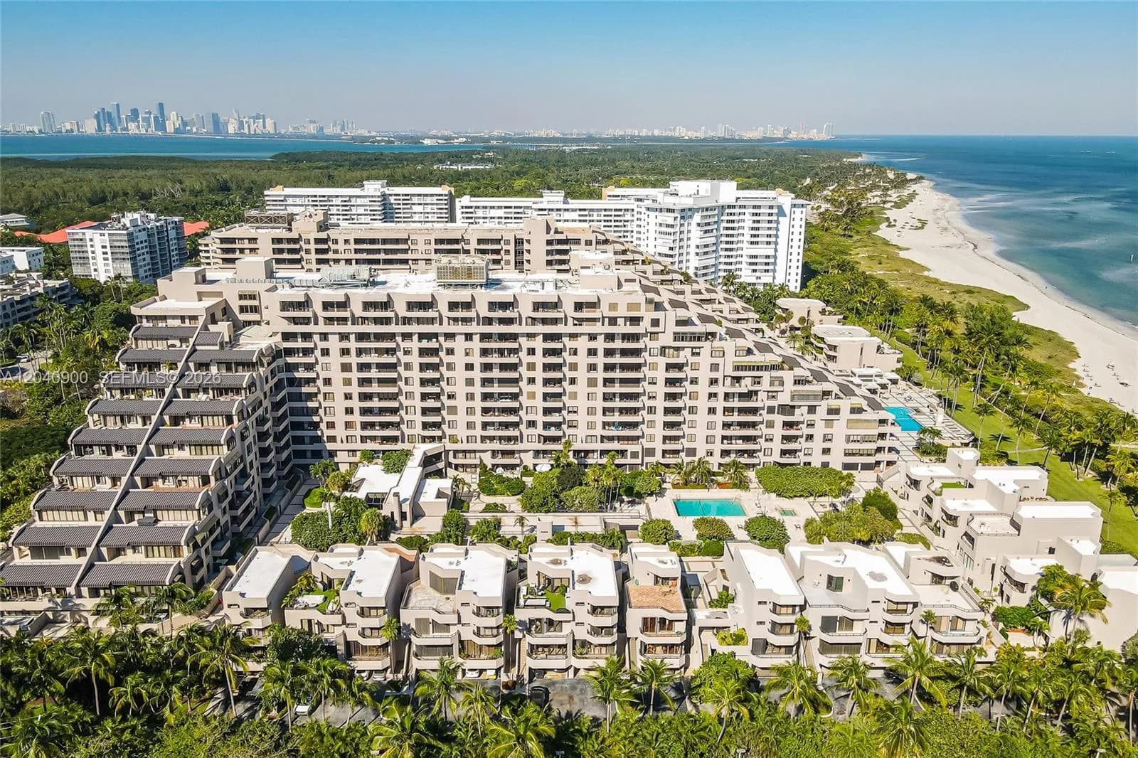 201 Crandon Blvd # 530, Key Biscayne, FL 33149