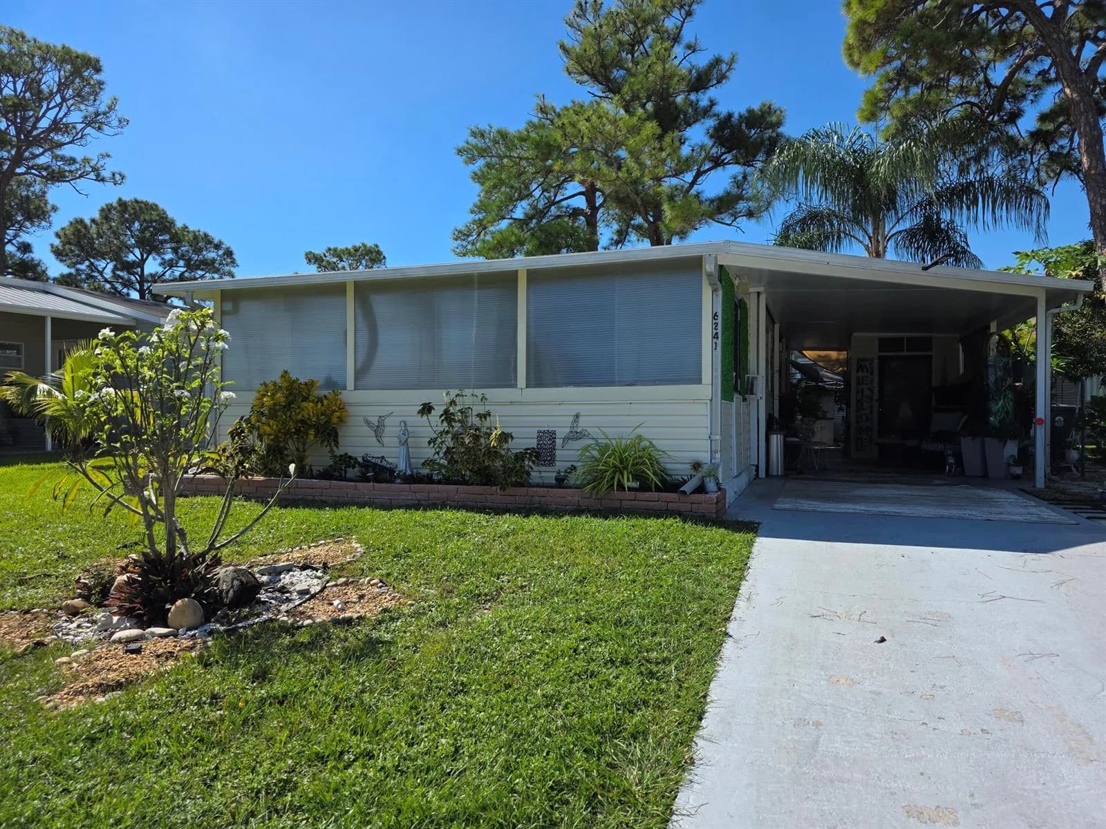 6241 Elm Lane, Lantana, FL 33462