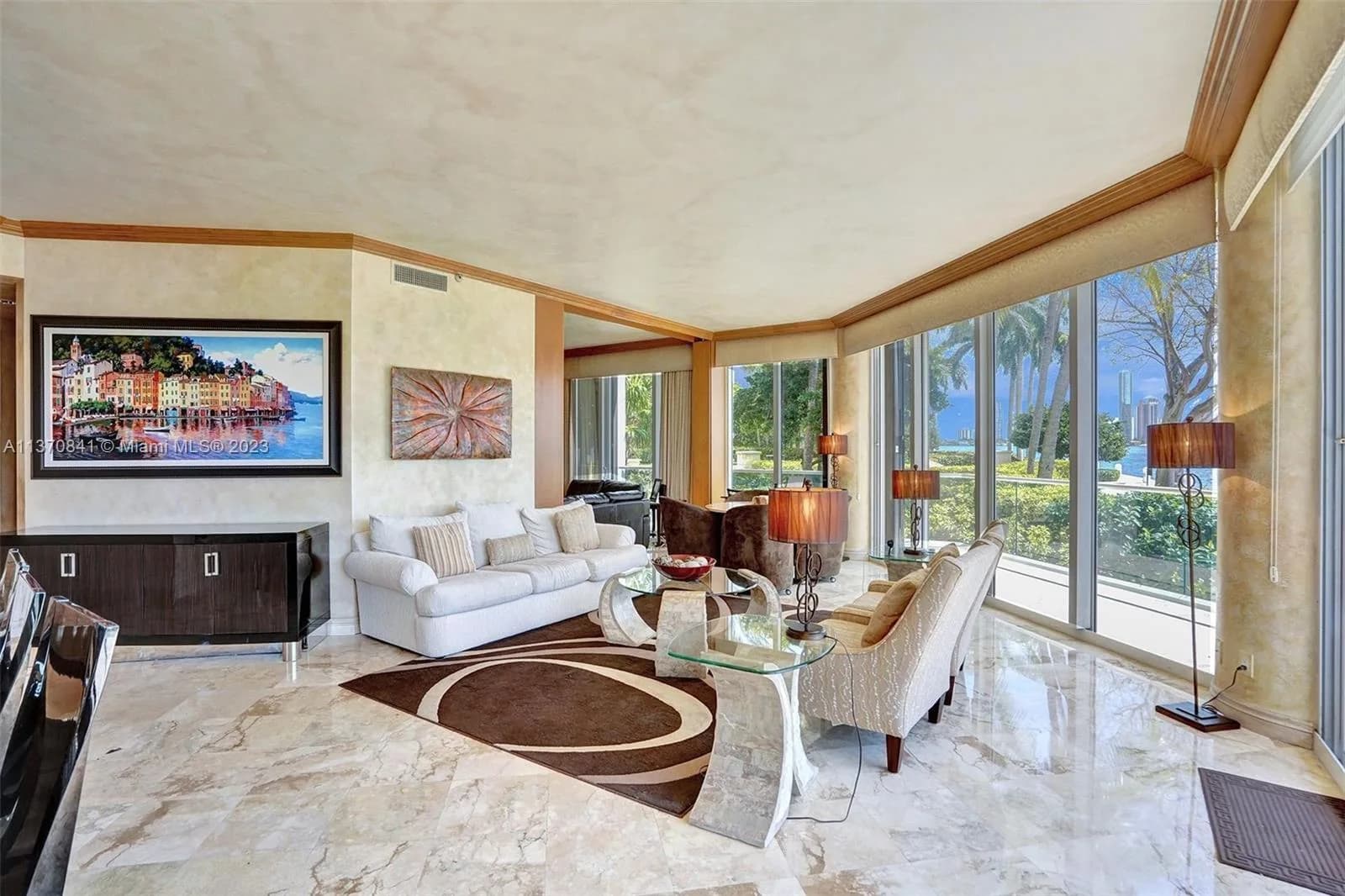 2600 Island Blvd # 101, Aventura, FL 33160